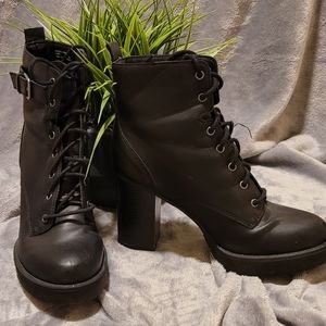 Madden Girl Boots